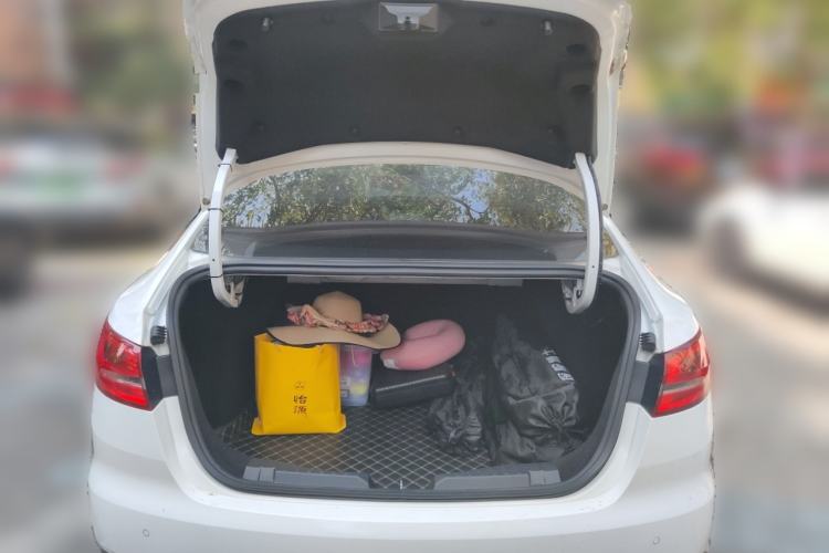 Used Ford Escort 2019 1.5L Automatic ZhiXiang Model Trunk