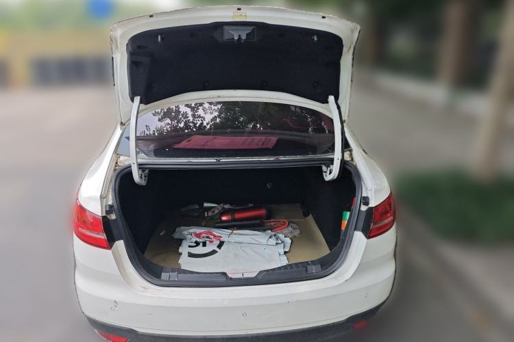 Used Ford Escort 2019 Revised Version 1.5L Automatic Enjoyment Type China VI Standard Trunk