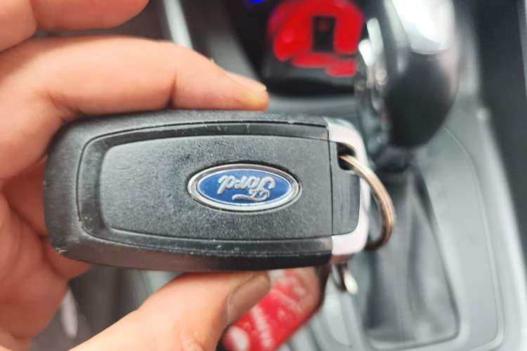 Used Ford Escort 2019 Revised Version 1.5L Automatic Enjoyment Type China VI Standard Vehicle Key