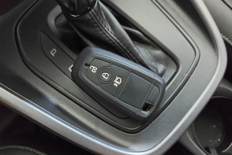 Used Ford Escort 2019 Revised Version 1.5L Automatic Enjoyment Type China VI Standard Vehicle Key