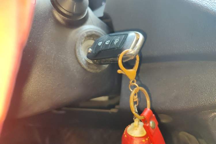 Used Ford Escort 2019 Revised 1.5L Automatic ZhiXiang Version (Tire Pressure Monitoring) China VI Standard Vehicle Key