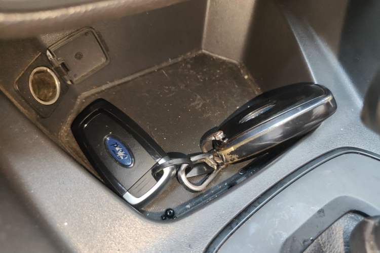 Used Ford Escort 2019 Revised Version 1.5L Automatic Enjoyment Type China VI Standard Vehicle Key