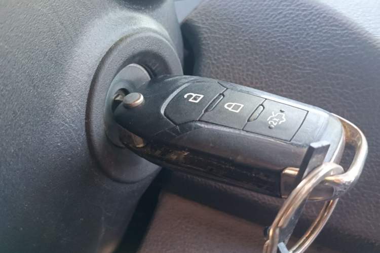 Used Ford Escort 2019 Revised 1.5L Automatic ZhiXiang Version China VI Standard Vehicle Key