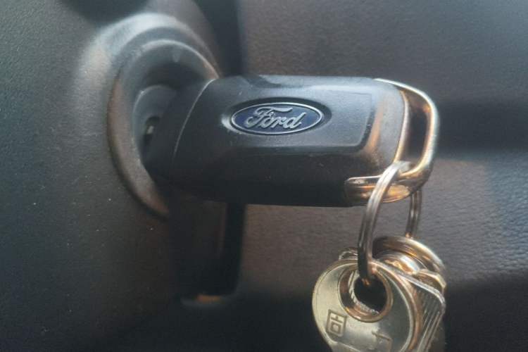 Used Ford Escort 2019 Revised 1.5L Automatic ZhiXiang Version China V Standard Vehicle Key