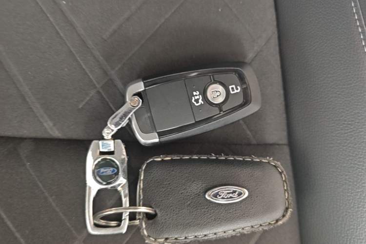 Used Ford Escort 2019 Revised Version 1.5L Automatic Enjoyment Type China VI Standard Vehicle Key
