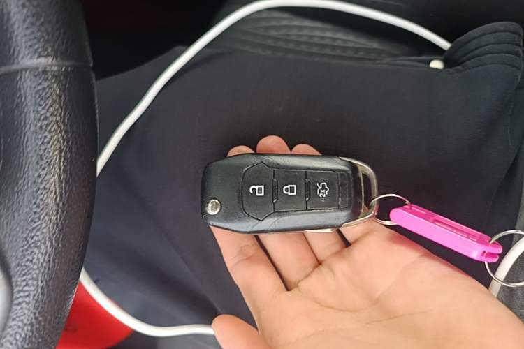 Used Ford Escort 2019 Revised 1.5L Automatic ZhiXiang Version China VI Standard Vehicle Key