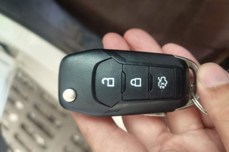 Used Ford Escort 2019 Revised 1.5L Automatic ZhiXiang Version China VI Standard Vehicle Key