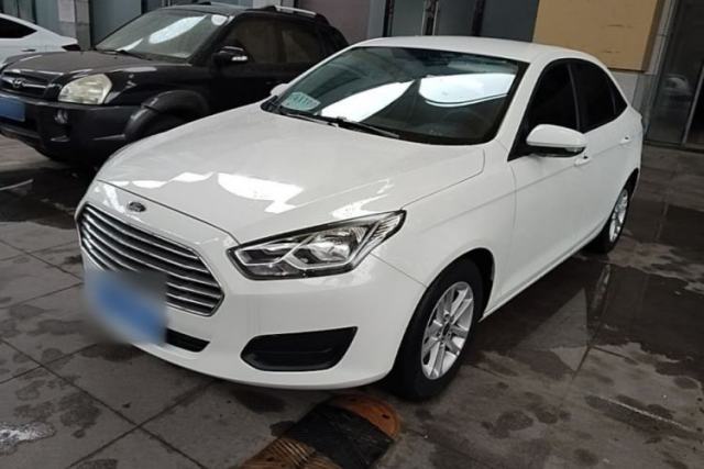 Ojetý Ford Escort 2019 Revised 1.5L Automatic ZhiXiang Version (Tire Pressure Monitoring) China VI Standard