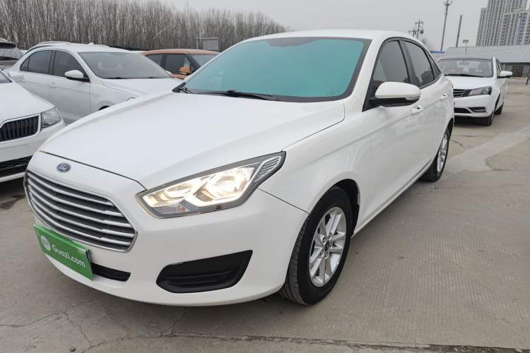 Used Ford Escort 2019 Revised Version 1.5L Manual Quality Enjoyment Type China VI Standard Guazi used car, China used car export, Used car for sale, Used cars, Cheapest cars for sale