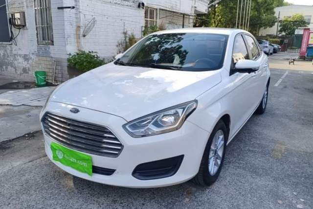 Used Ford Escort 2019 Revised 1.5L Automatic ZhiXiang Version China VI Standard