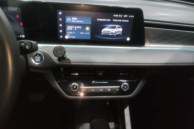 Used Ford Escort 2021 1.5L Automatic Diamond Edition Audio And AC Panel