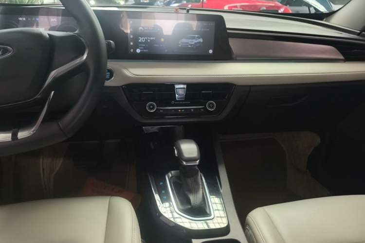 Used Ford Escort 2021 1.5L Automatic Diamond Edition Audio And AC Panel