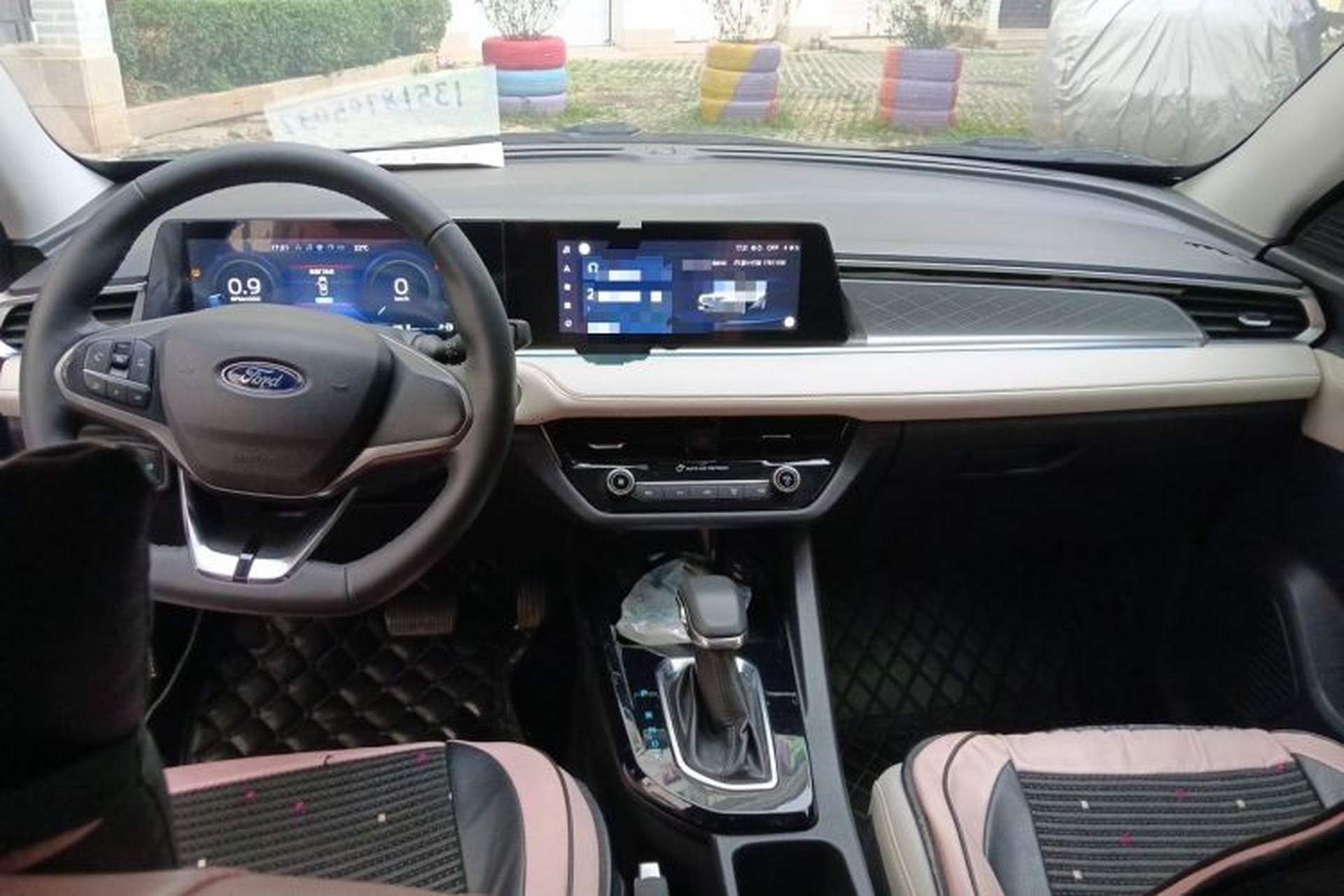 Used Ford Escort 2021 1.5L Automatic Diamond Edition Center Console