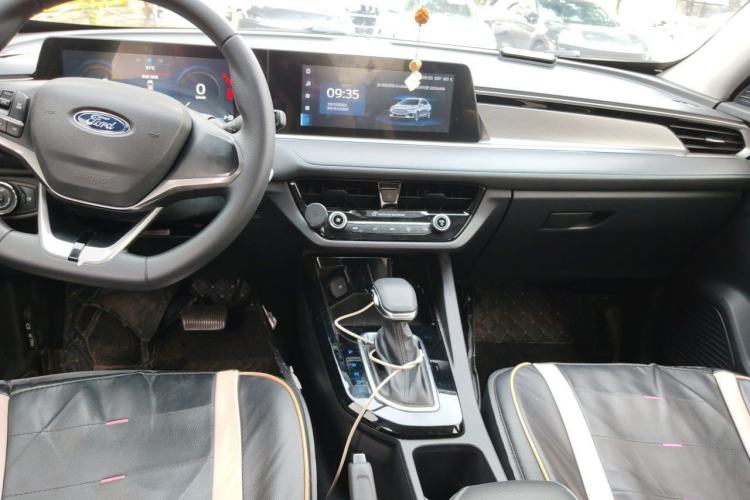 Used Ford Escort 2021 1.5L Automatic Gold Edition Center Console