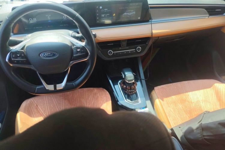 Used Ford Escort 2021 1.5L Automatic Glory Edition Center Console