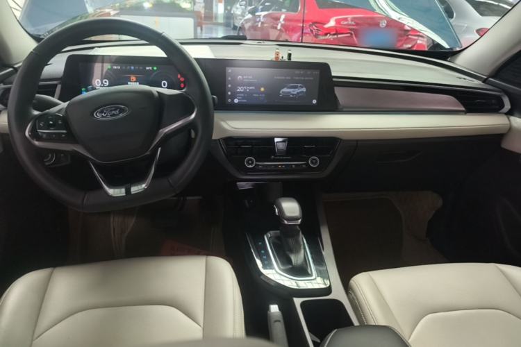 Used Ford Escort 2021 1.5L Automatic Diamond Edition Center Console