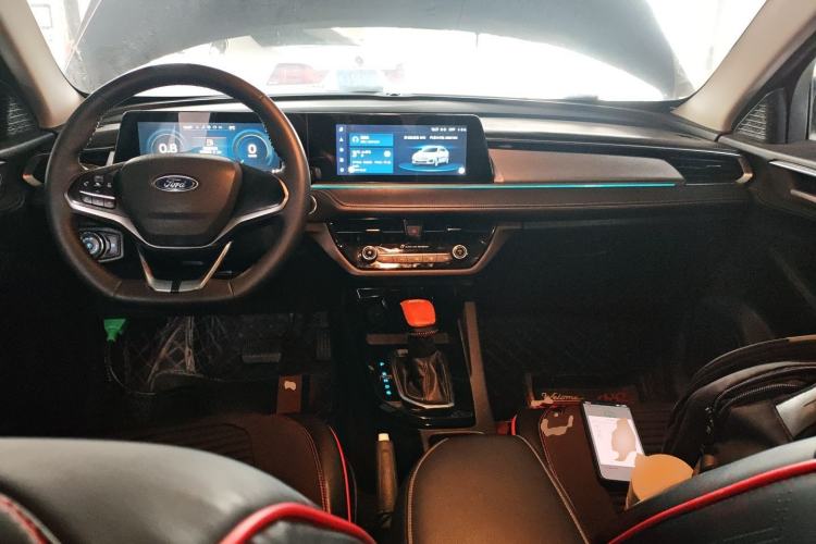 Used Ford Escort 2021 1.5L Automatic Diamond Edition Center Console