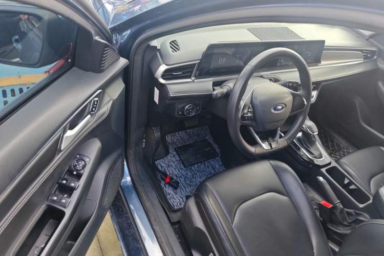 Used Ford Escort 2021 1.5L Automatic Diamond Edition Driver Seat