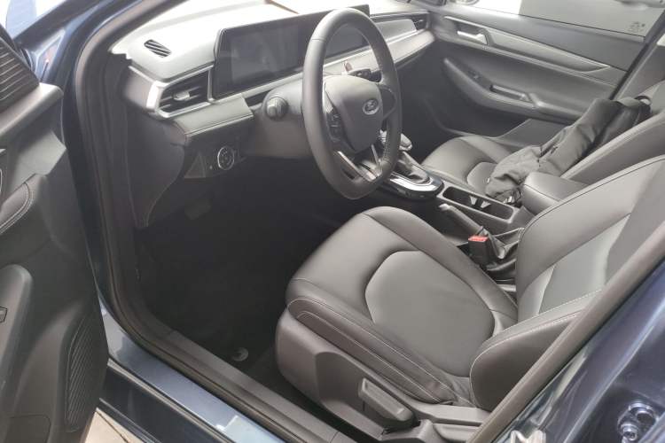 Used Ford Escort 2021 1.5L Automatic Diamond Edition Driver Seat