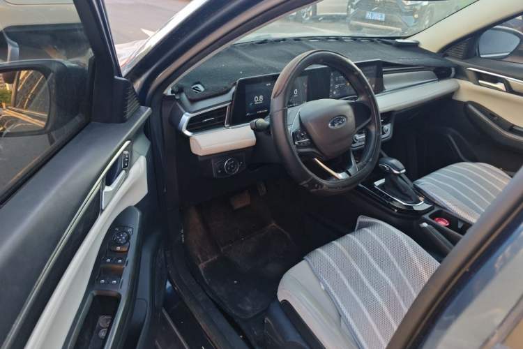 Used Ford Escort 2021 1.5L Automatic Diamond Edition Driver Seat