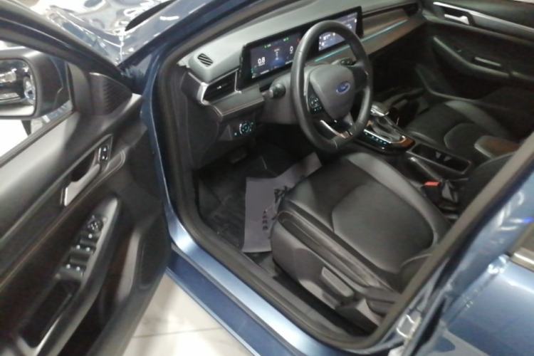 Used Ford Escort 2021 1.5L Automatic Diamond Edition Driver Seat