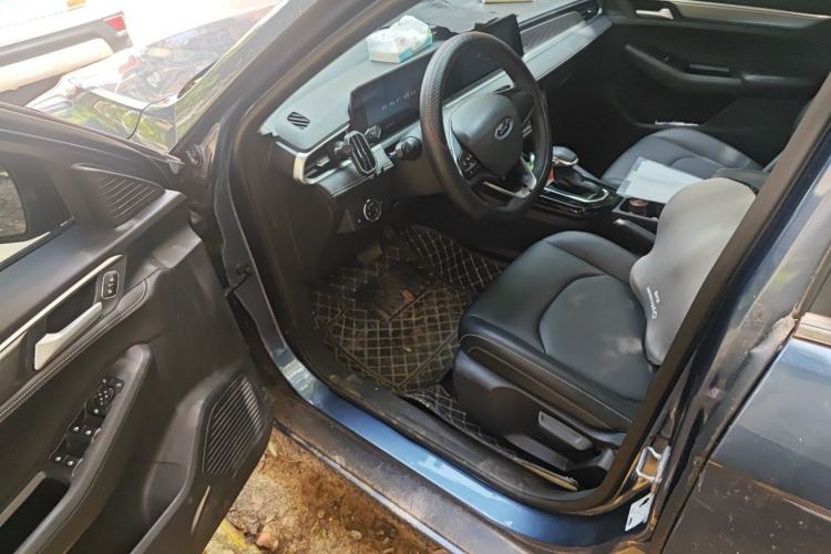 Used Ford Escort 2021 1.5L Automatic Diamond Edition Driver Seat