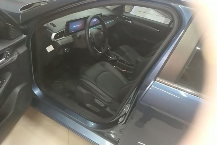 Used Ford Escort 2021 1.5L Automatic Diamond Edition Driver Seat