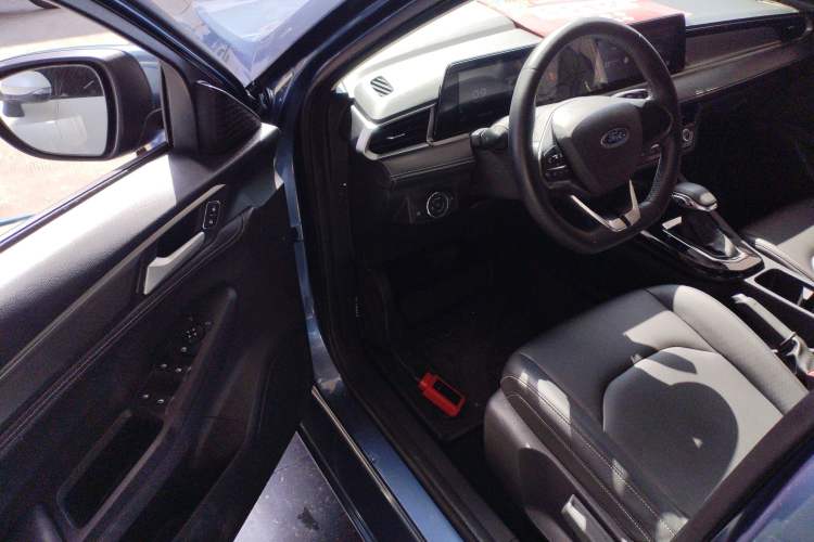 Used Ford Escort 2021 1.5L Automatic Diamond Edition Driver Seat