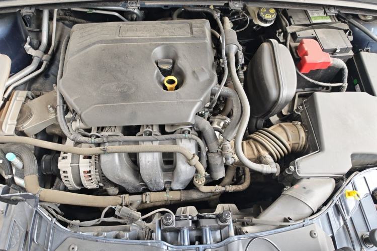 Used Ford Escort 2021 1.5L Automatic Platinum Edition Engine Bay
