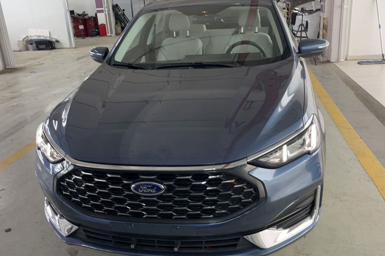 Used Ford Escort 2021 1.5L Automatic Platinum Edition Exterior 1