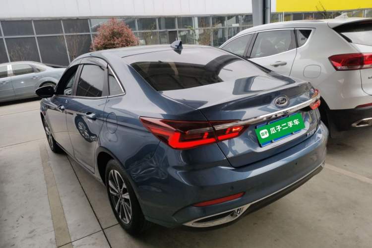 Used Ford Escort 2021 1.5L Automatic Diamond Edition Exterior 2