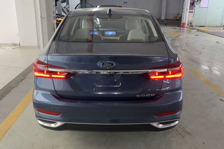 Used Ford Escort 2021 1.5L Automatic Platinum Edition Exterior 4
