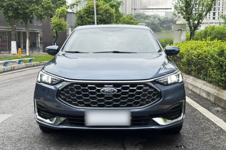Used Ford Escort 2021 1.5L Automatic Diamond Edition Exterior 4