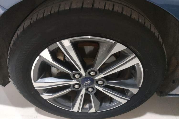 Used Ford Escort 2021 1.5L Automatic Diamond Edition Exterior 4