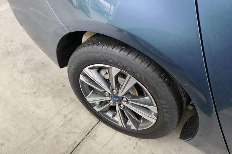 Used Ford Escort 2021 1.5L Automatic Diamond Edition Exterior 5