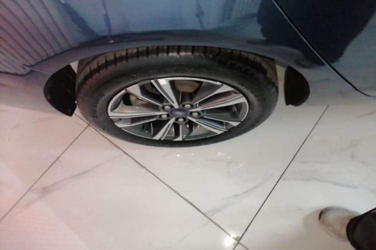 Used Ford Escort 2021 1.5L Automatic Diamond Edition Exterior 5