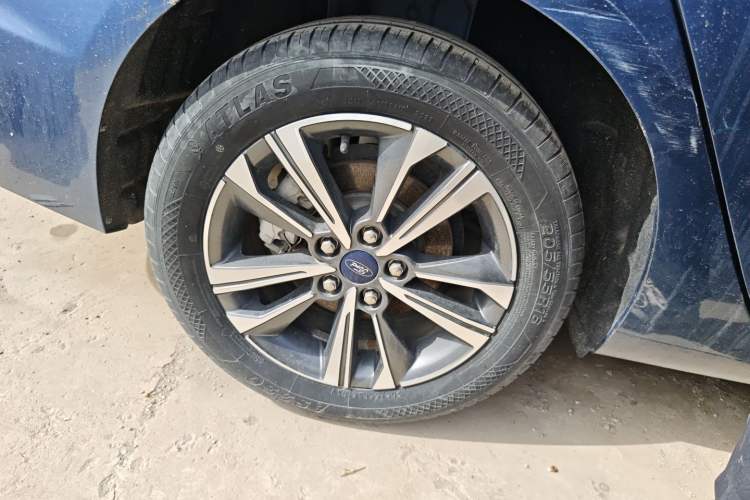 Used Ford Escort 2021 1.5L Automatic Diamond Edition Exterior 5