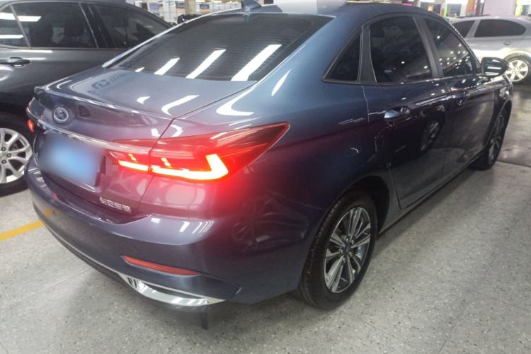 Used Ford Escort 2021 1.5L Automatic Diamond Edition Exterior 5