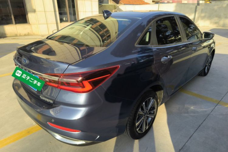 Used Ford Escort 2021 1.5L Automatic Diamond Edition Exterior 5