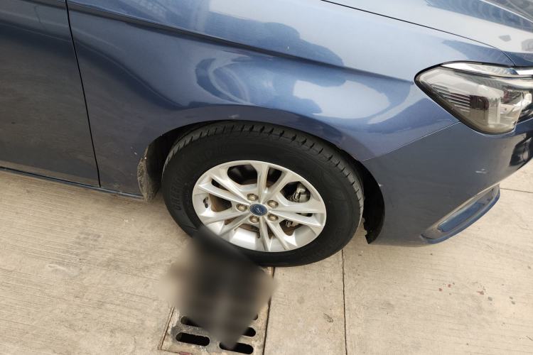 Used Ford Escort 2021 1.5L Automatic Gold Edition Exterior 7