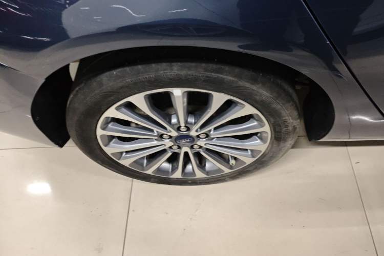 Used Ford Escort 2021 1.5L Automatic Glory Edition Exterior 8