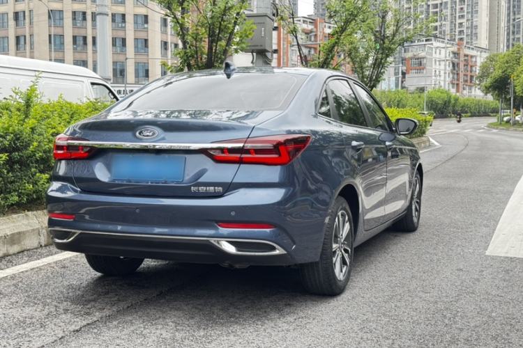 Used Ford Escort 2021 1.5L Automatic Diamond Edition Exterior 9