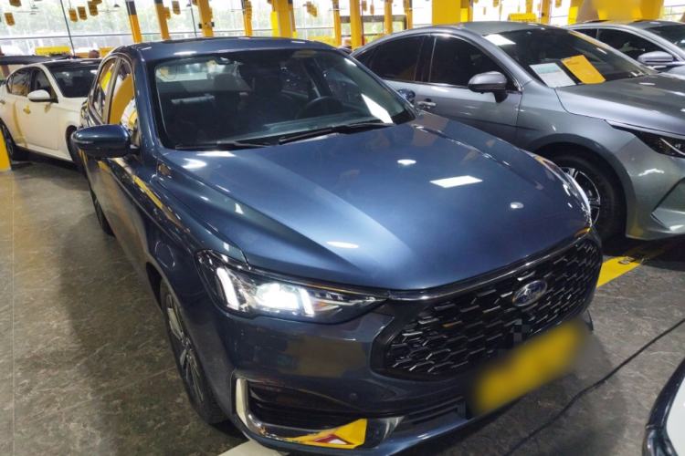Used Ford Escort 2021 1.5L Automatic Diamond Edition Front Right 45 Deg