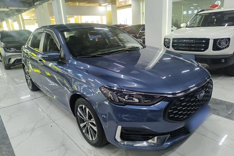 Used Ford Escort 2021 1.5L Automatic Diamond Edition Front Right 45 Deg