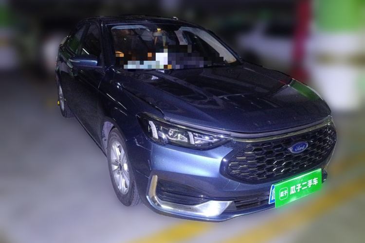 Used Ford Escort 2021 1.5L Automatic Platinum Edition Front Right 45 Deg