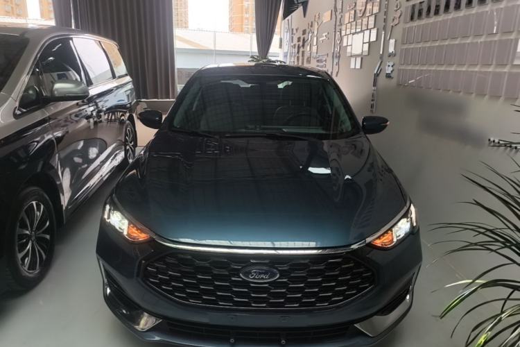 Used Ford Escort 2021 1.5L Automatic Diamond Edition Front