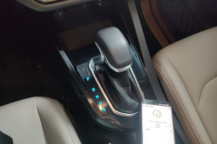 Used Ford Escort 2021 1.5L Automatic Diamond Edition Gear Lever
