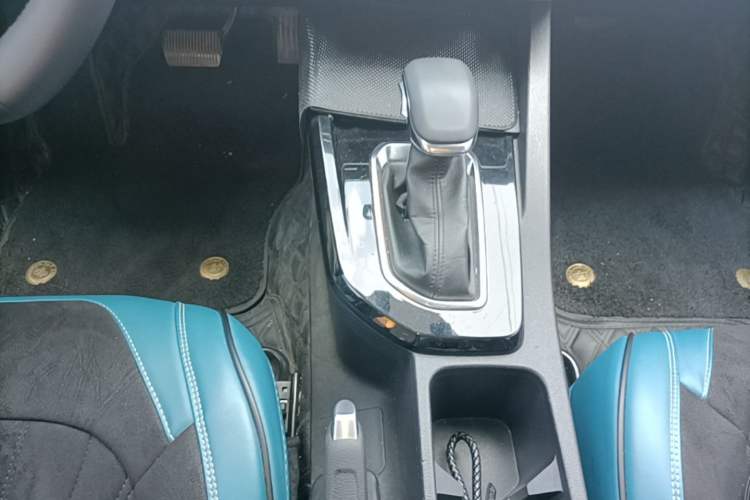 Used Ford Escort 2021 1.5L Automatic Diamond Edition Gear Lever