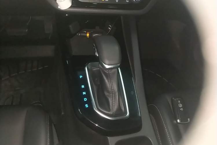 Used Ford Escort 2021 1.5L Automatic Diamond Edition Gear Lever