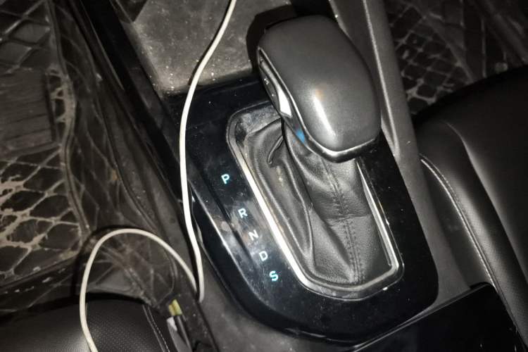 Used Ford Escort 2021 1.5L Automatic Diamond Edition Gear Lever